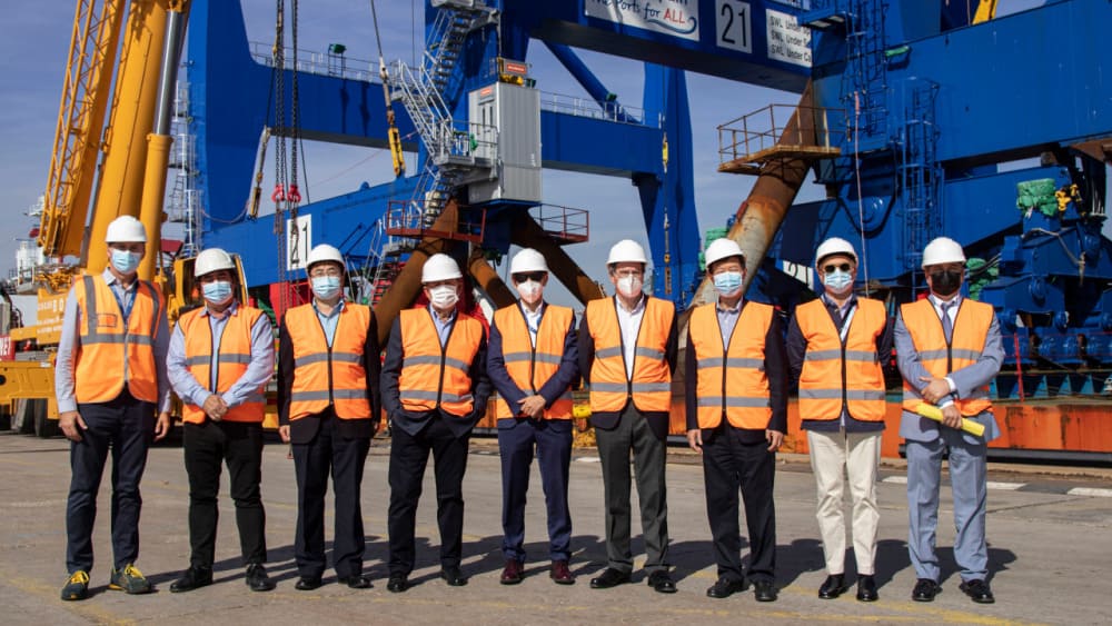 La nueva grúa pórtico Malaccamax en CSP Spain impulsa el objetivo de alcanzar la capacidad operativa de 5 millones de TEUS