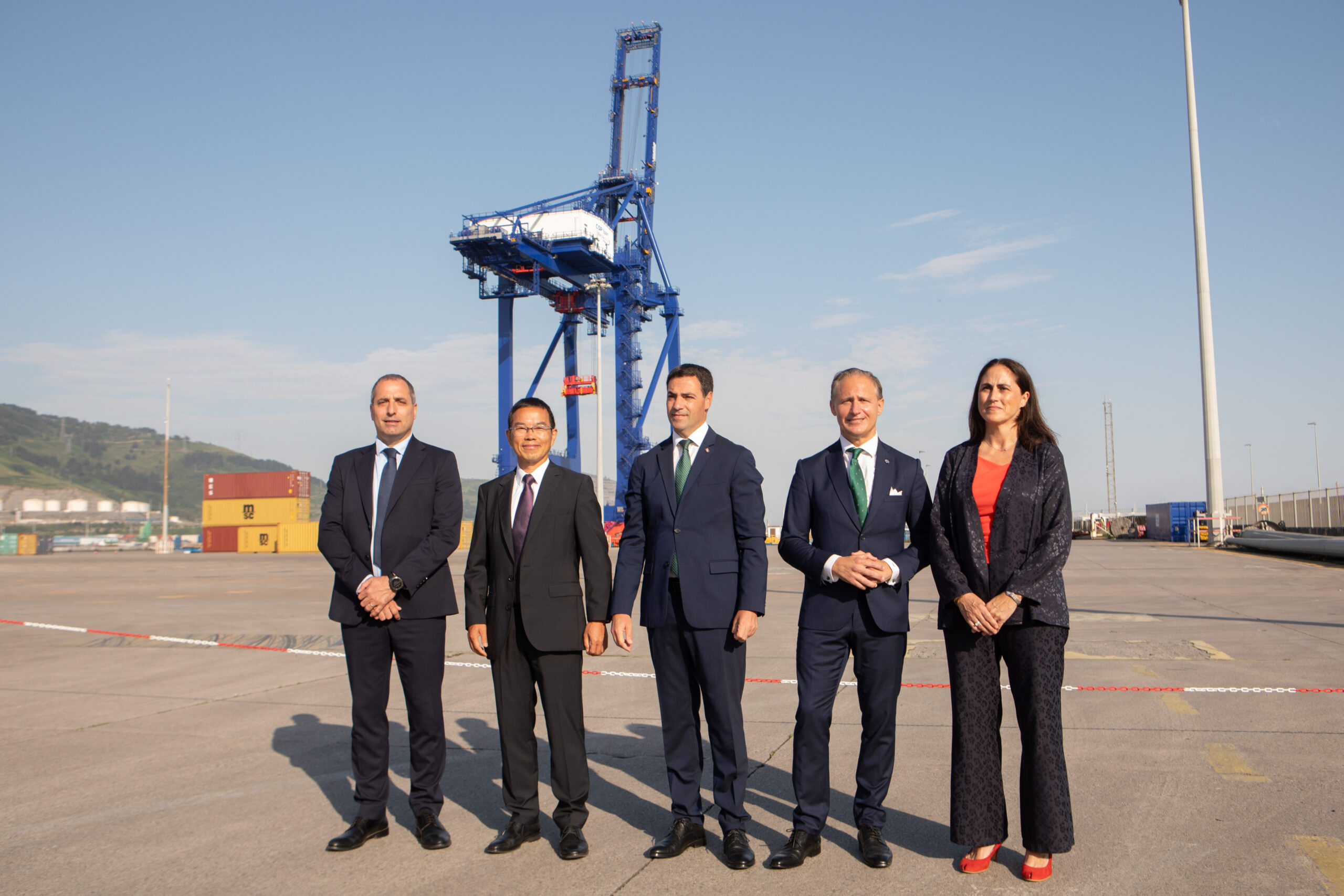 CSP Bilbao invierte 9,5 millones de euros en la grúa de muelle más grande del Arco Atlántico